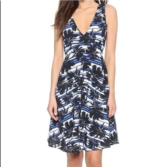 L'AGENCE 2 Dress Black Blue White Floral Palm - Picture 2 of 9